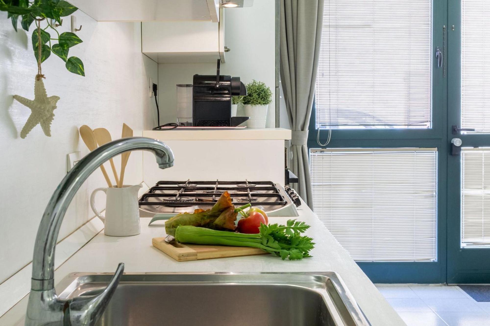 Italian Experience-La Rondine Apartment Porto Recanati Esterno foto