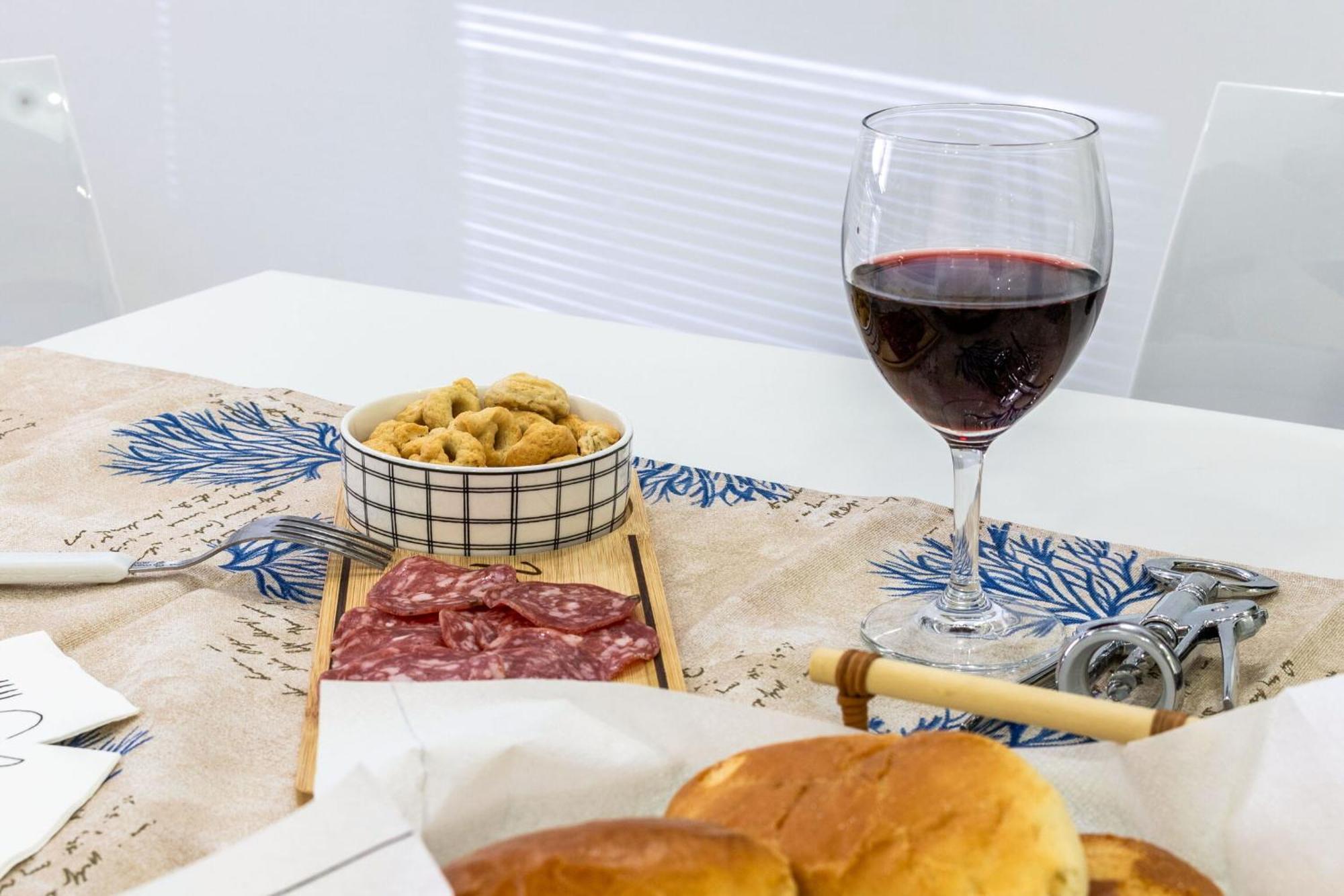 Italian Experience-La Rondine Apartment Porto Recanati Esterno foto
